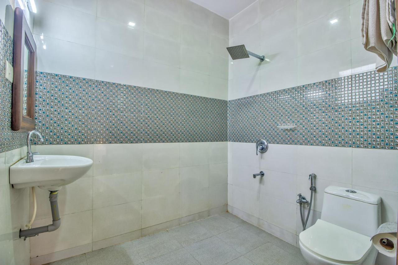 Beach Doorz Hotel Baga Esterno foto